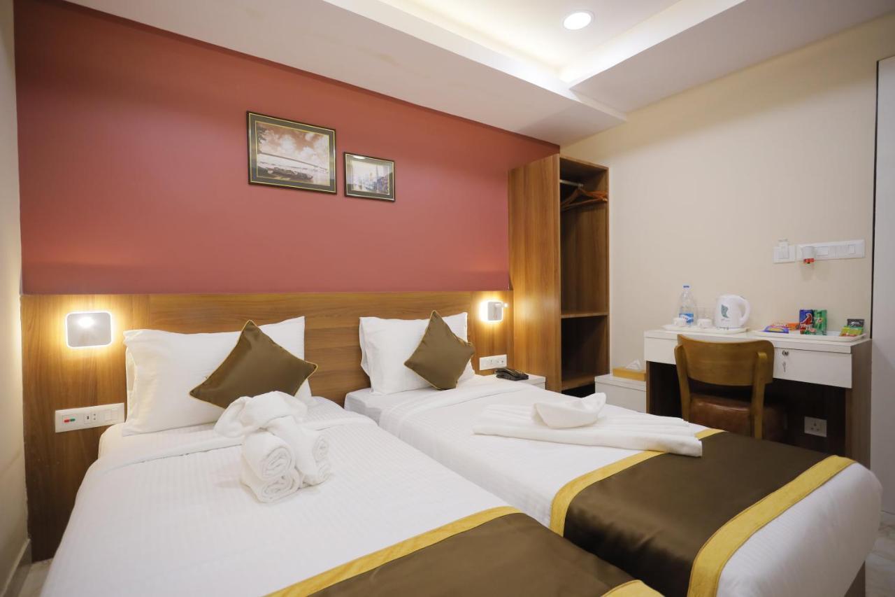 The Avenue Hotel Ballygunge Calcutta Eksteriør billede