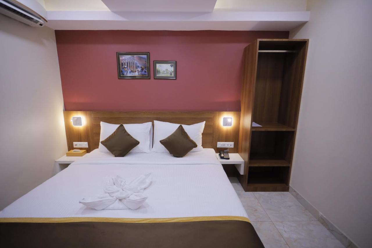 The Avenue Hotel Ballygunge Calcutta Eksteriør billede